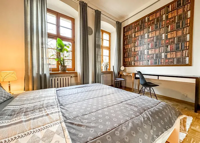 Luxury Decor & Amazing Island Views, Center! 5Mins Rynek